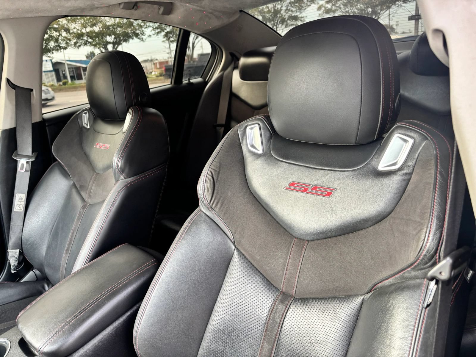 Used 2014 Chevrolet SS RWD image 15
