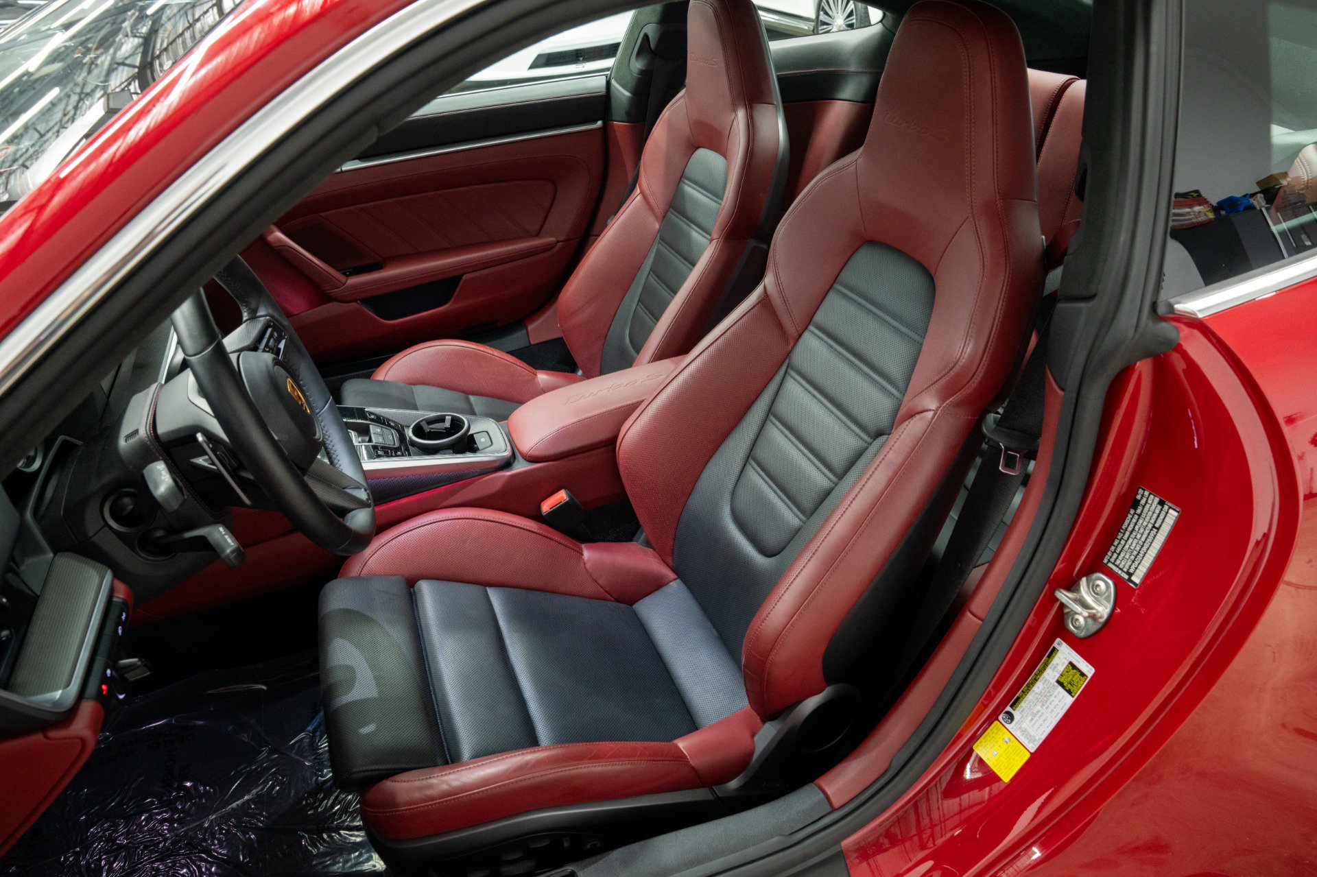 Used 2022 Porsche 911 Turbo S AWD/4WD image 23
