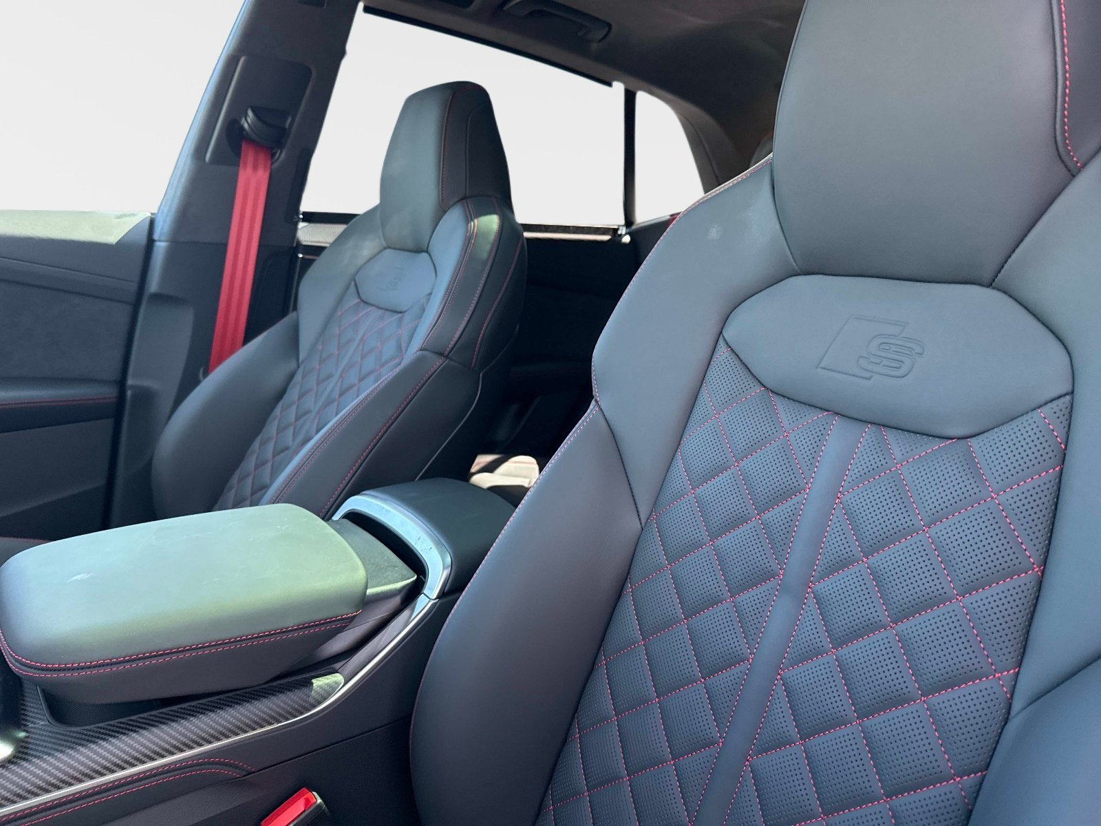 New 2027 Audi SQ8 Prestige AWD/4WD image 20