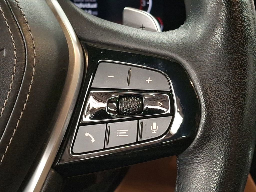 Certified 2023 BMW 530i xDrive w/ Premium Package image 17