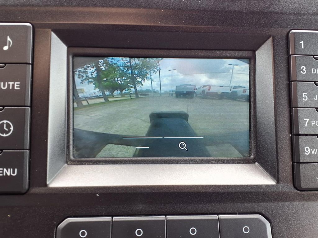 Used 2018 Ford F450 XL w/ Power Equipment Group image 15