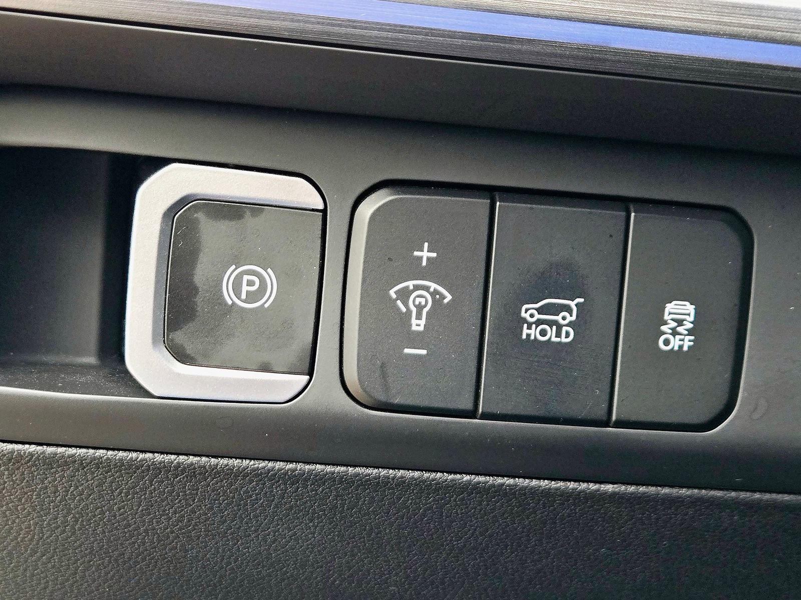 Used 2024 Hyundai Santa Fe Limited FWD image 22