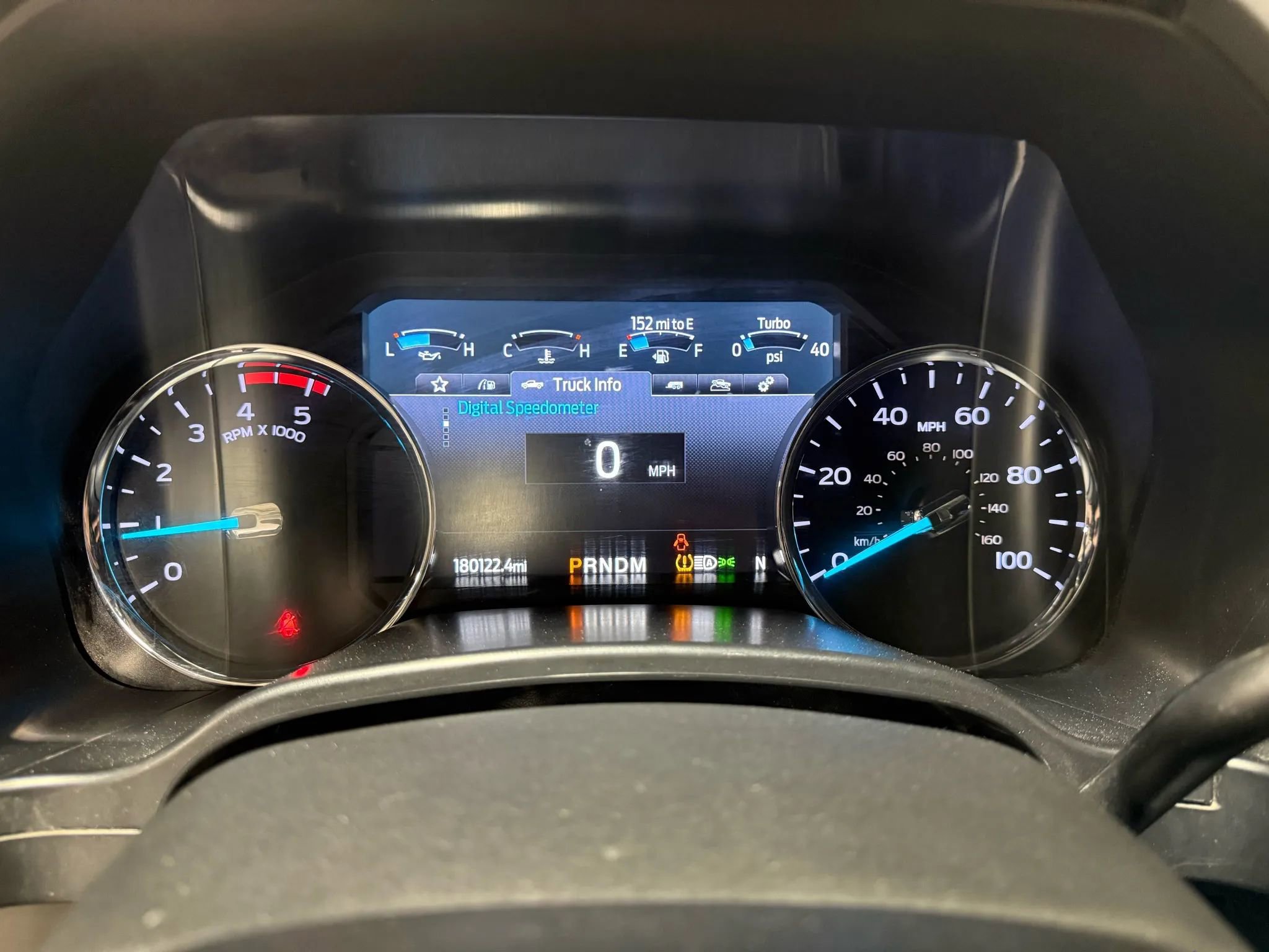 Used 2020 Ford F350 Platinum w/ FX4 Off-Road Package image 18