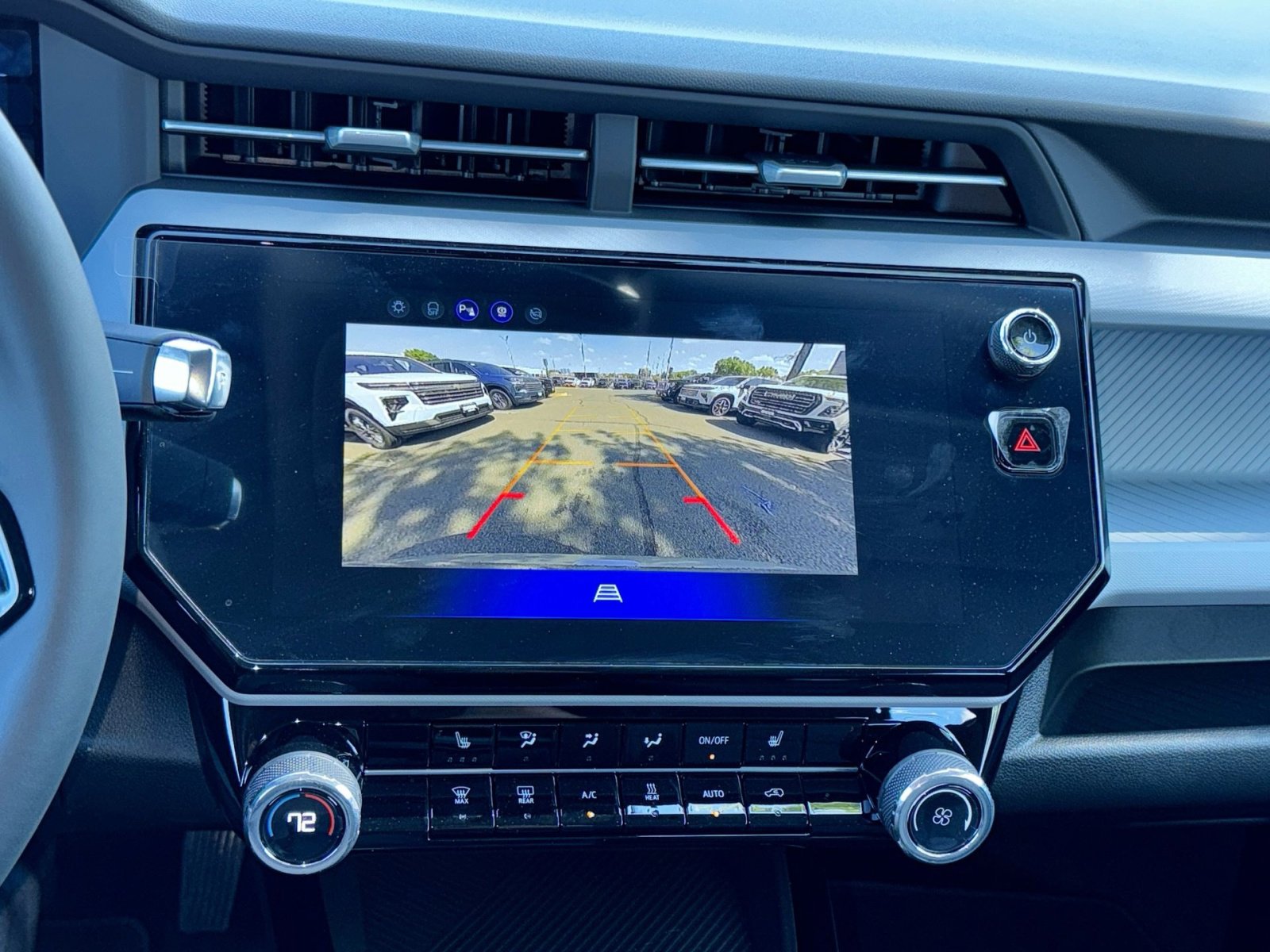 New 2027 Chevrolet Bolt LT w/ Comfort Package FWD image 19