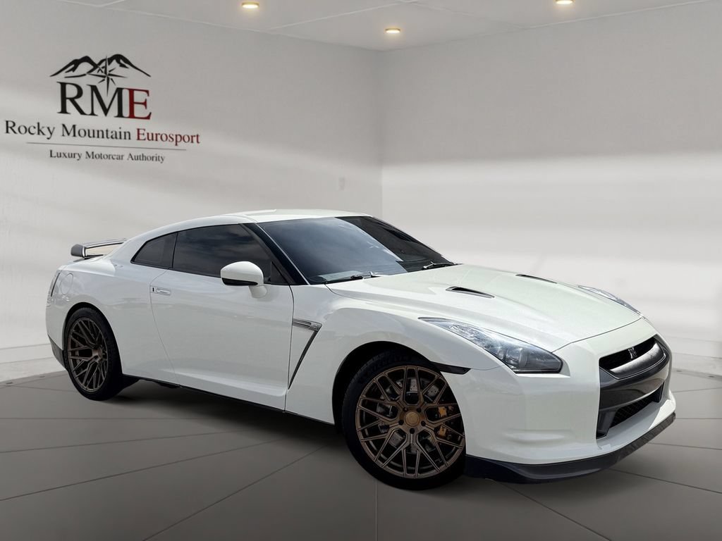 Used 2009 Nissan GT-R Premium
