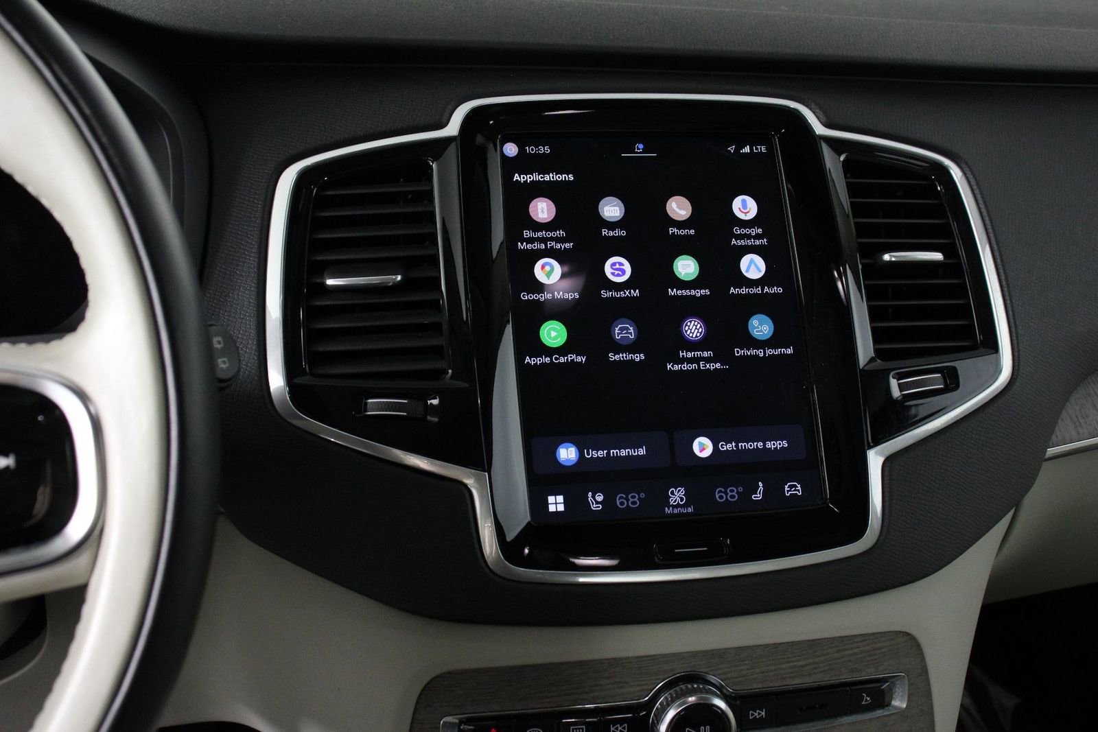 Certified 2024 Volvo XC90 T8 Plus w/ Protection Package Premier image 9