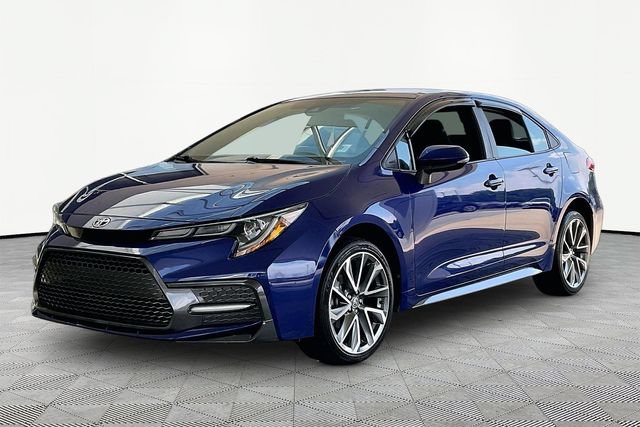 Used 2021 Toyota Corolla SE FWD image 3