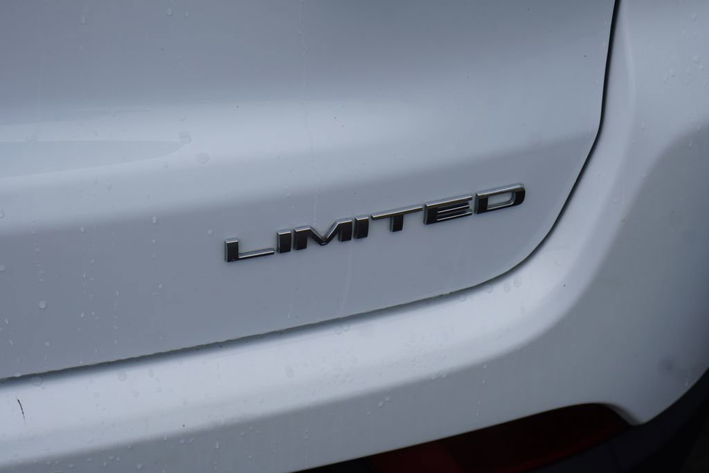 Used 2023 Jeep Compass Limited AWD/4WD image 8