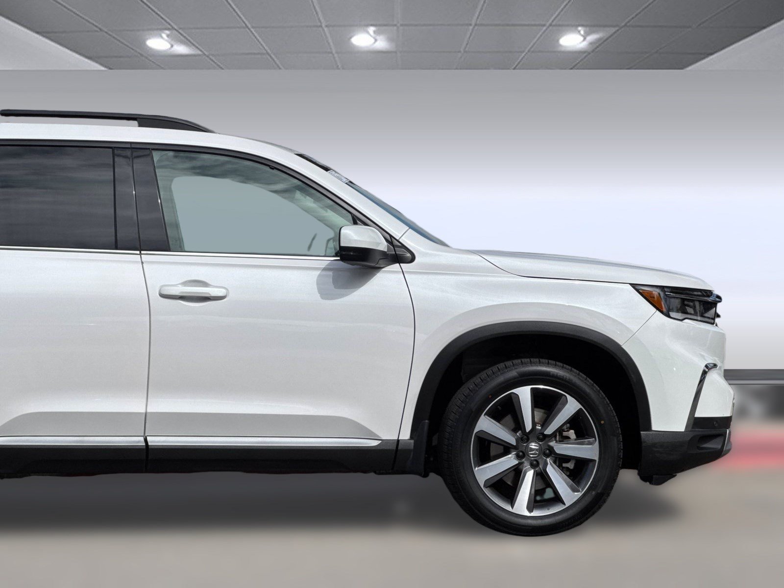 Certified 2023 Honda Pilot Touring image 36