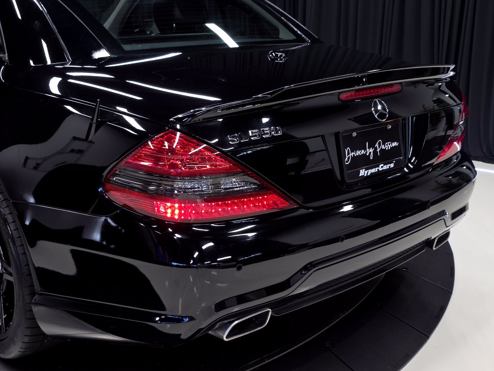 Used 2011 Mercedes-Benz SL 550 image 53
