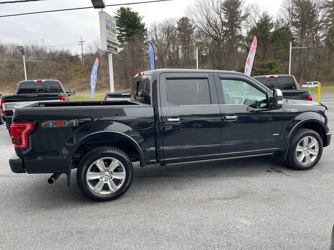 Used 2015 Ford F150 Platinum w/ Equipment Group 701A Luxury AWD/4WD image 9