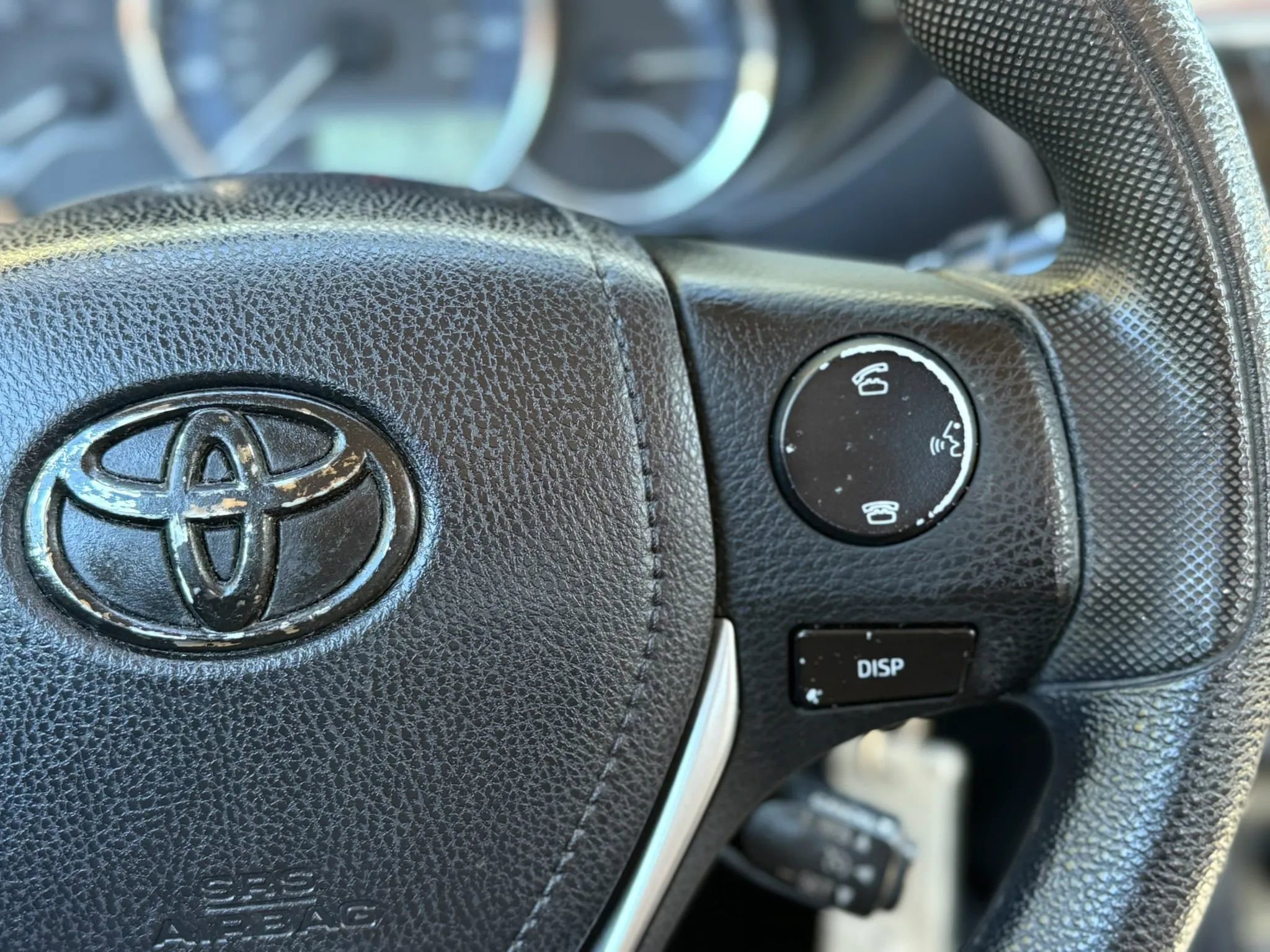Used 2014 Toyota Corolla LE FWD image 26