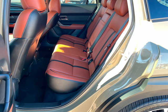 Used 2025 MAZDA CX-50 AWD 2.5 Turbo w/ Premium Pkg image 21