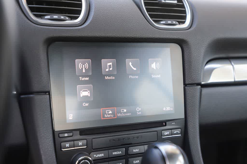 Used 2021 Porsche 718 Cayman RWD image 16