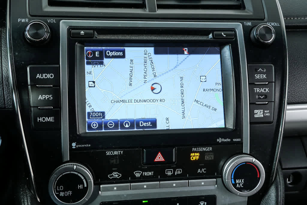 Used 2014 Toyota Camry SE w/ Leather Package image 13