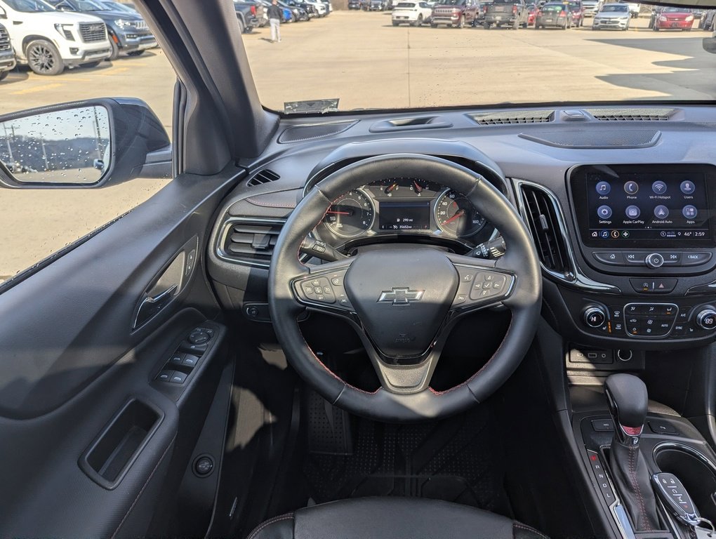 Used 2023 Chevrolet Equinox RS w/ RS Leather Package image 3