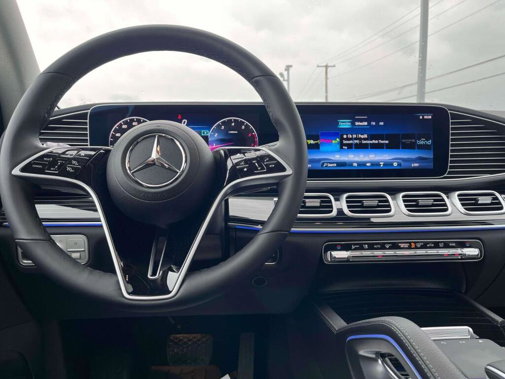 New 2026 Mercedes-Benz GLE 350 4MATIC image 2