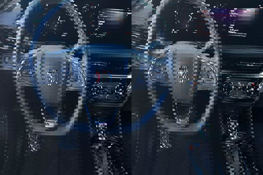 Used 2025 Buick Envista Sport Touring w/ Convenience II Package image 14