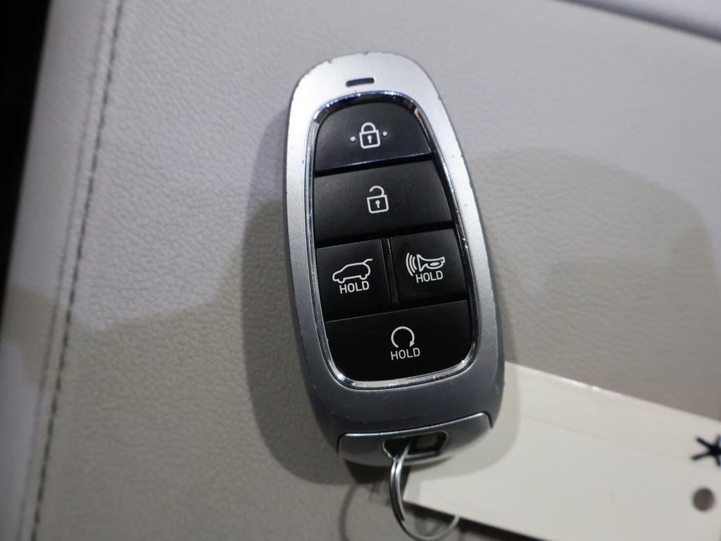 Used 2024 Hyundai Tucson Limited image 27