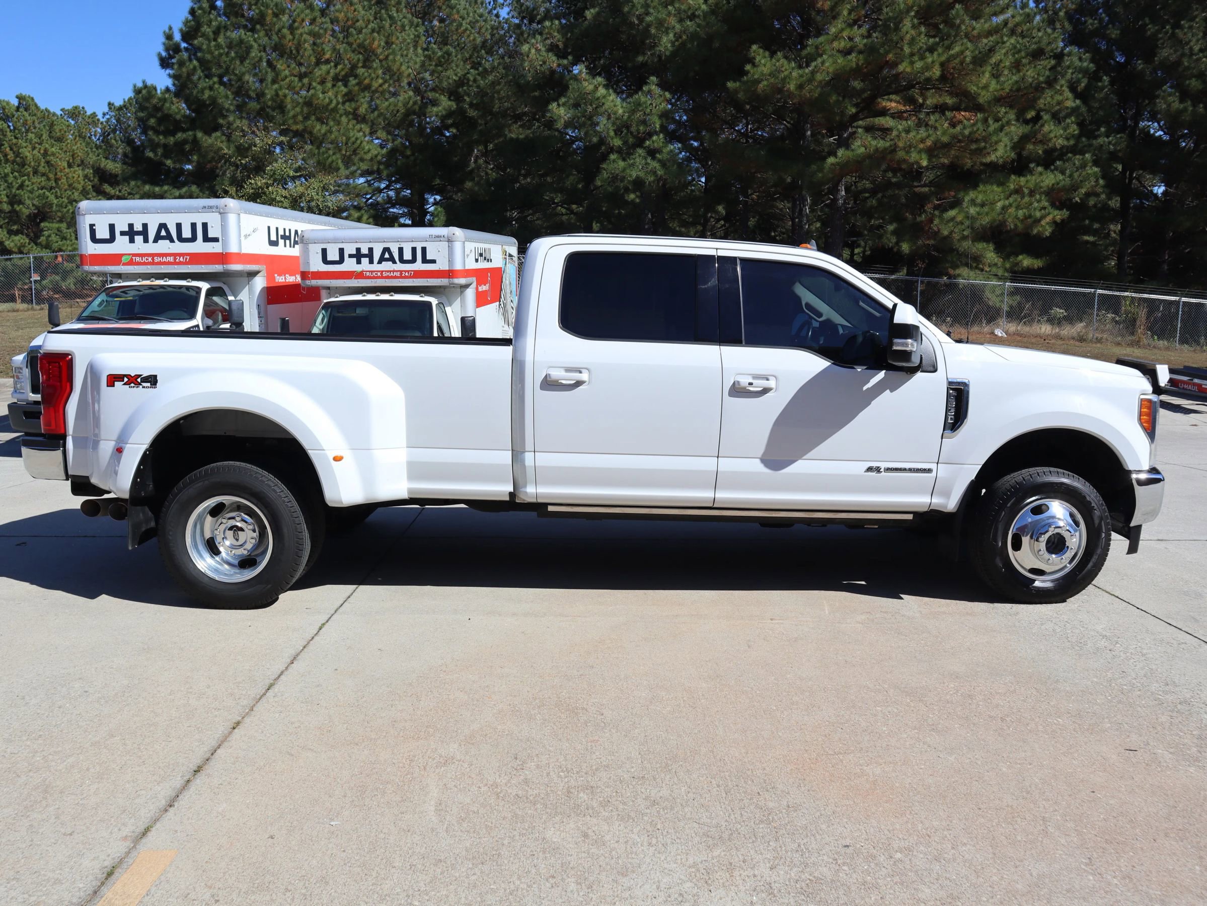 Used 2019 Ford F350 Lariat w/ Lariat Ultimate Package image 7