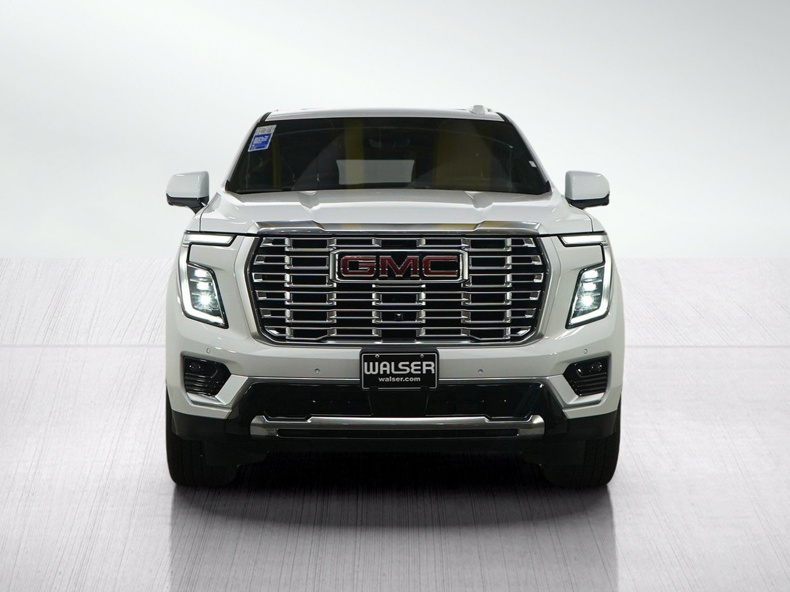 Used 2025 GMC Yukon Denali w/ Denali Reserve Package AWD/4WD image 8