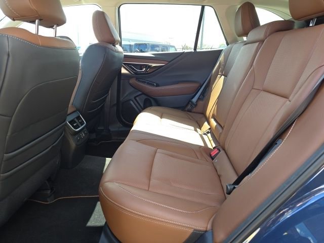 Used 2023 Subaru Outback Touring XT image 33