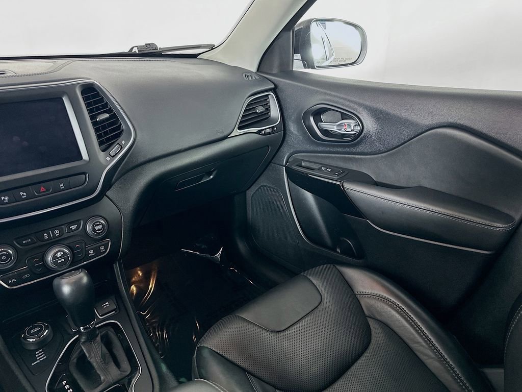 Certified 2023 Jeep Cherokee Altitude Lux w/ Lux Elite Package image 36