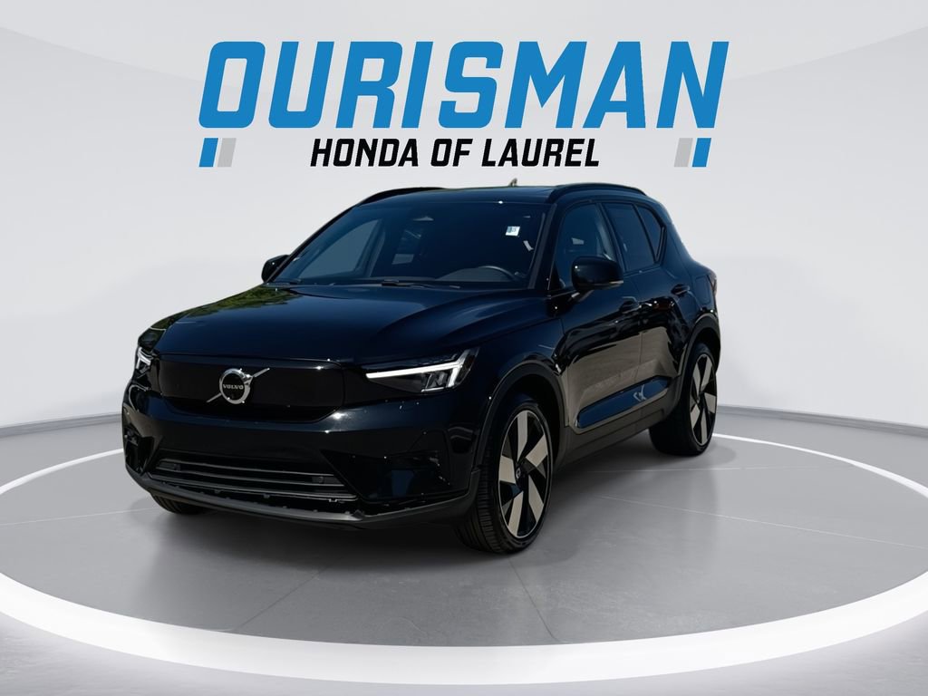 Used 2023 Volvo XC40 Recharge Plus AWD/4WD image 4