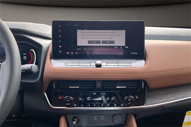 New 2026 Nissan Rogue Platinum w/ Tech Package image 6