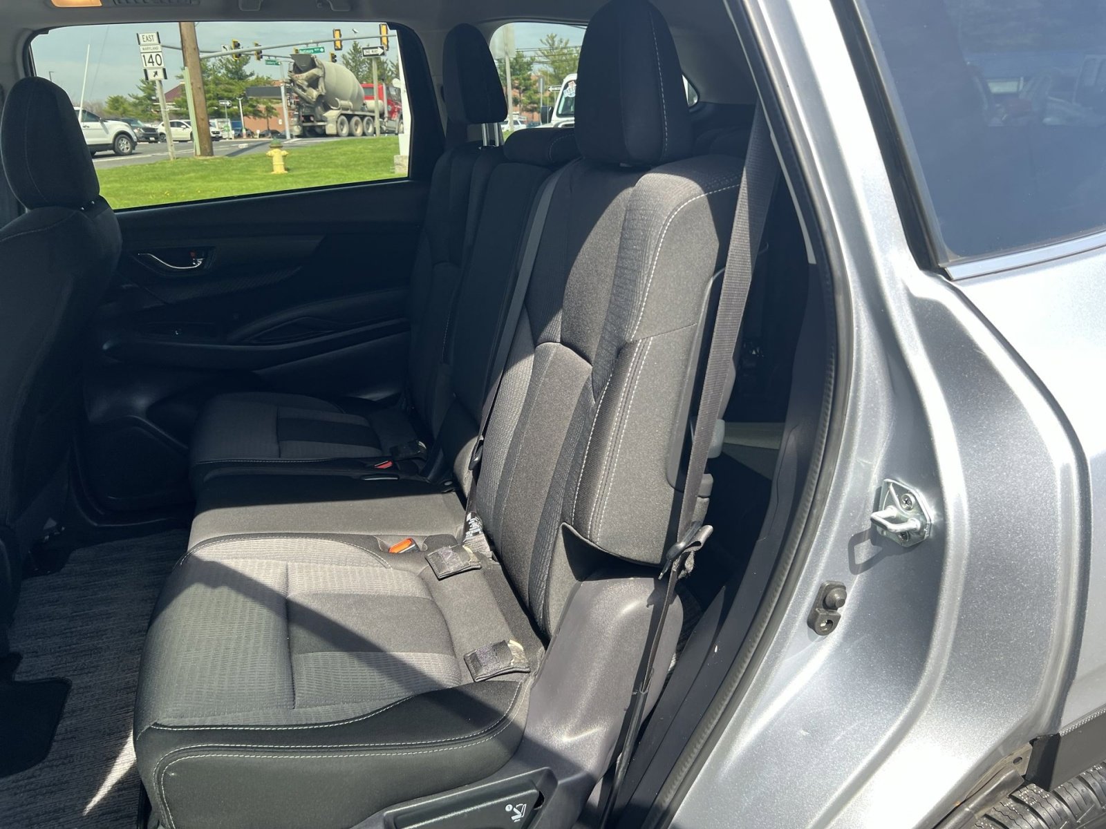 Used 2023 Subaru Ascent Premium w/ Convenience Package image 23