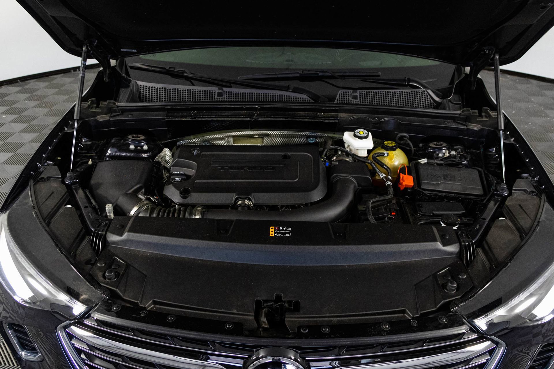 Used 2021 Buick Envision Essence image 47