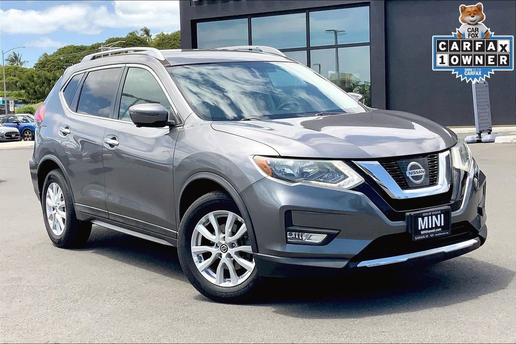 Used 2017 Nissan Rogue SV w/ SV Premium Package image 33