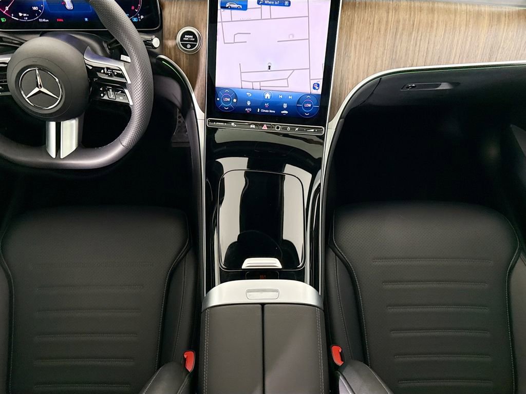 Certified 2025 Mercedes-Benz GLC 300 image 17