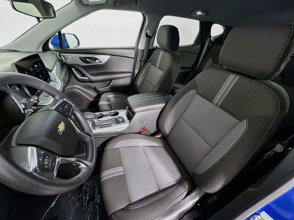 Used 2025 Chevrolet Blazer LT AWD/4WD image 20