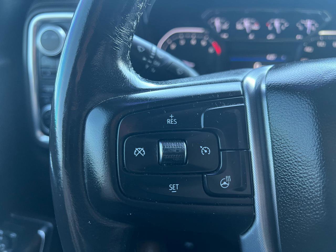 Used 2020 GMC Sierra 1500 SLT image 21