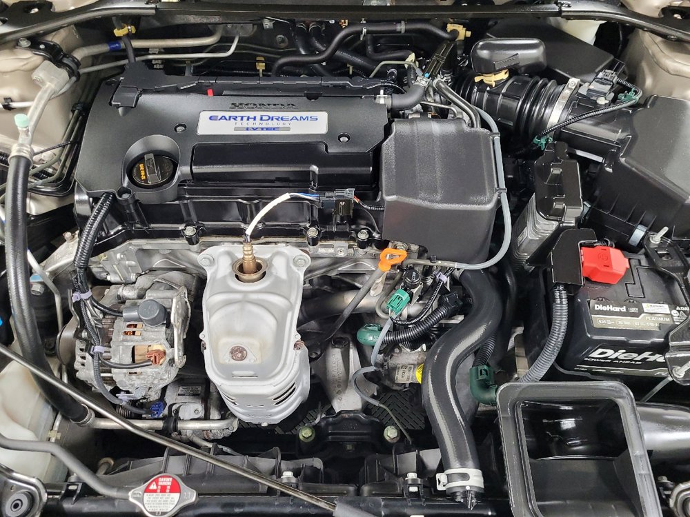 Used 2015 Honda Accord EX image 30