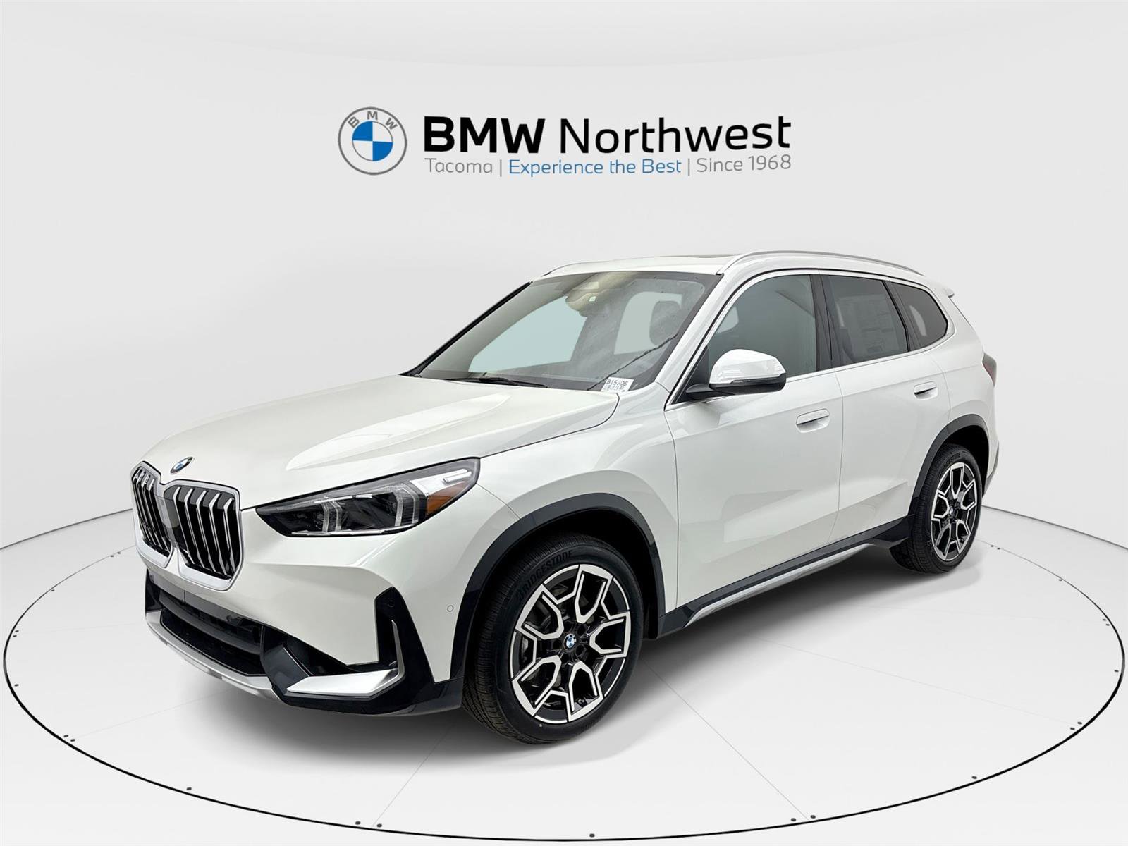 New 2026 BMW X1 xDrive28i w/ Convenience Package