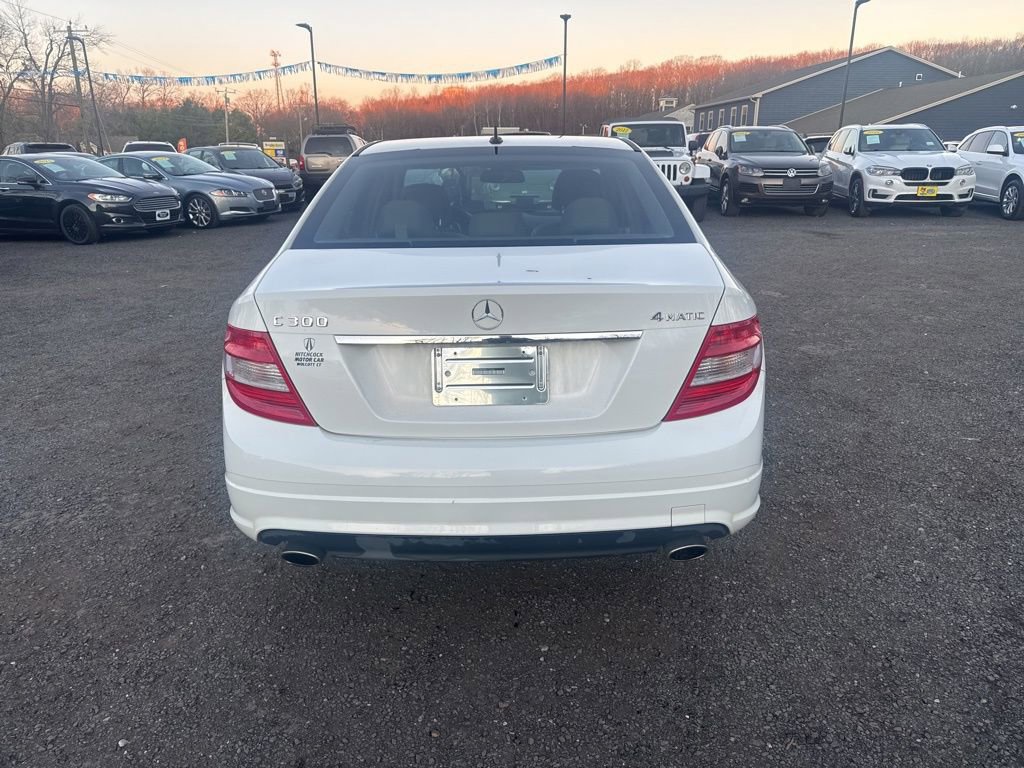 Used 2011 Mercedes-Benz C 300 4MATIC Sedan image 19