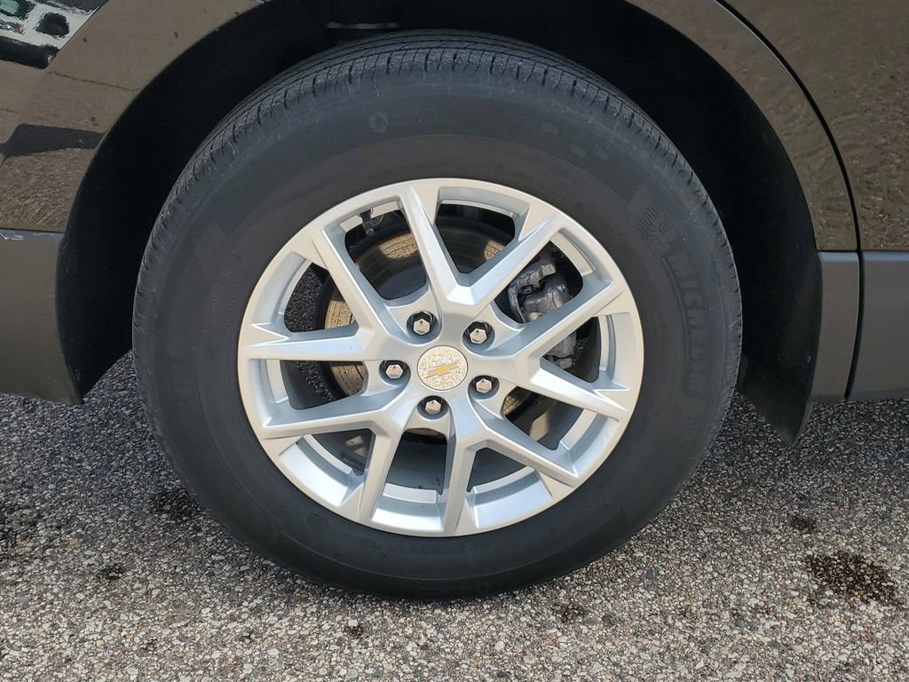Used 2023 Chevrolet Equinox LT image 4