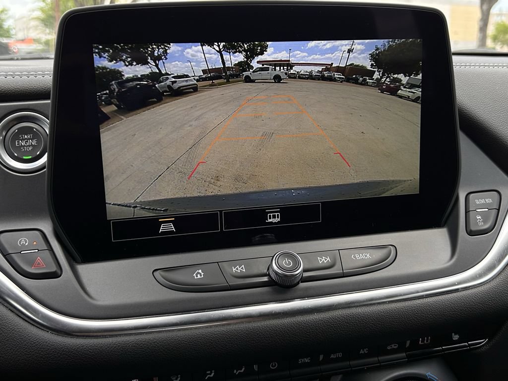 Used 2025 Chevrolet Blazer LT AWD/4WD image 18