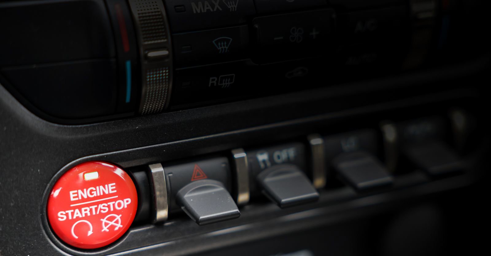 Used 2017 Ford Mustang Shelby GT350R w/ GT350R Equipment Group 920A image 37