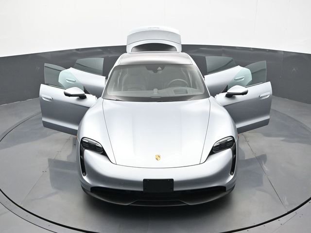 Certified 2022 Porsche Taycan 4S image 32