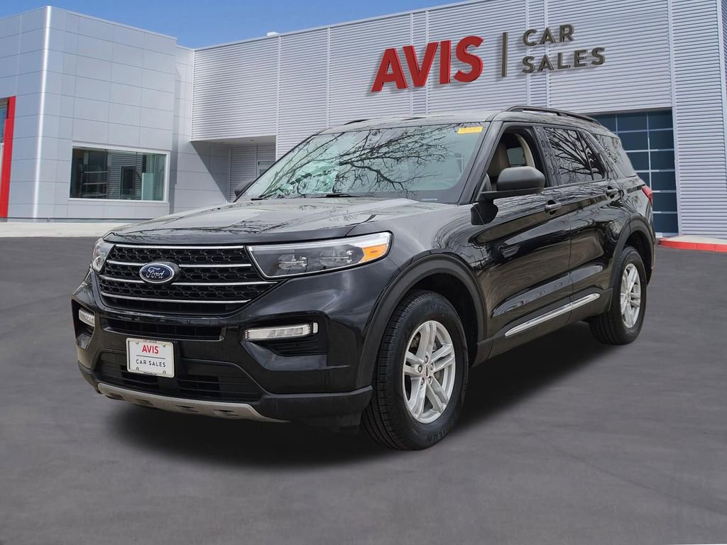 Used 2024 Ford Explorer XLT w/ Equipment Group 202A image 1