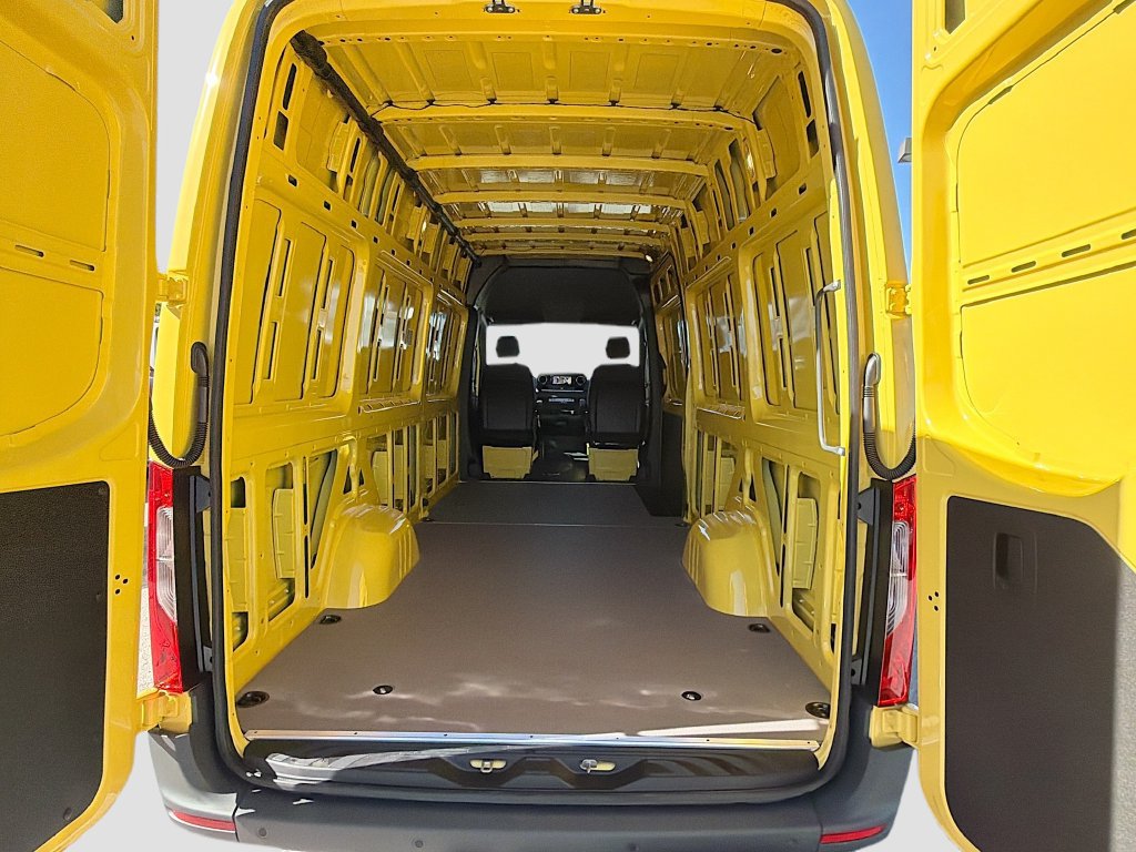 New 2026 Mercedes-Benz Sprinter 2500 image 24
