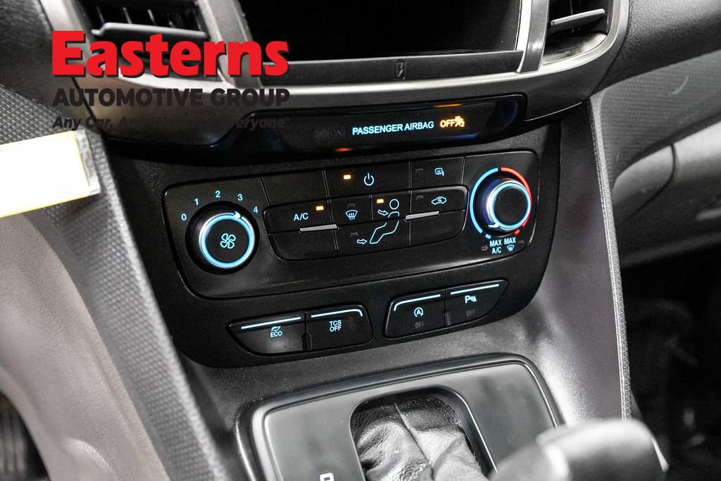 Used 2022 Ford Transit Connect XLT FWD image 19