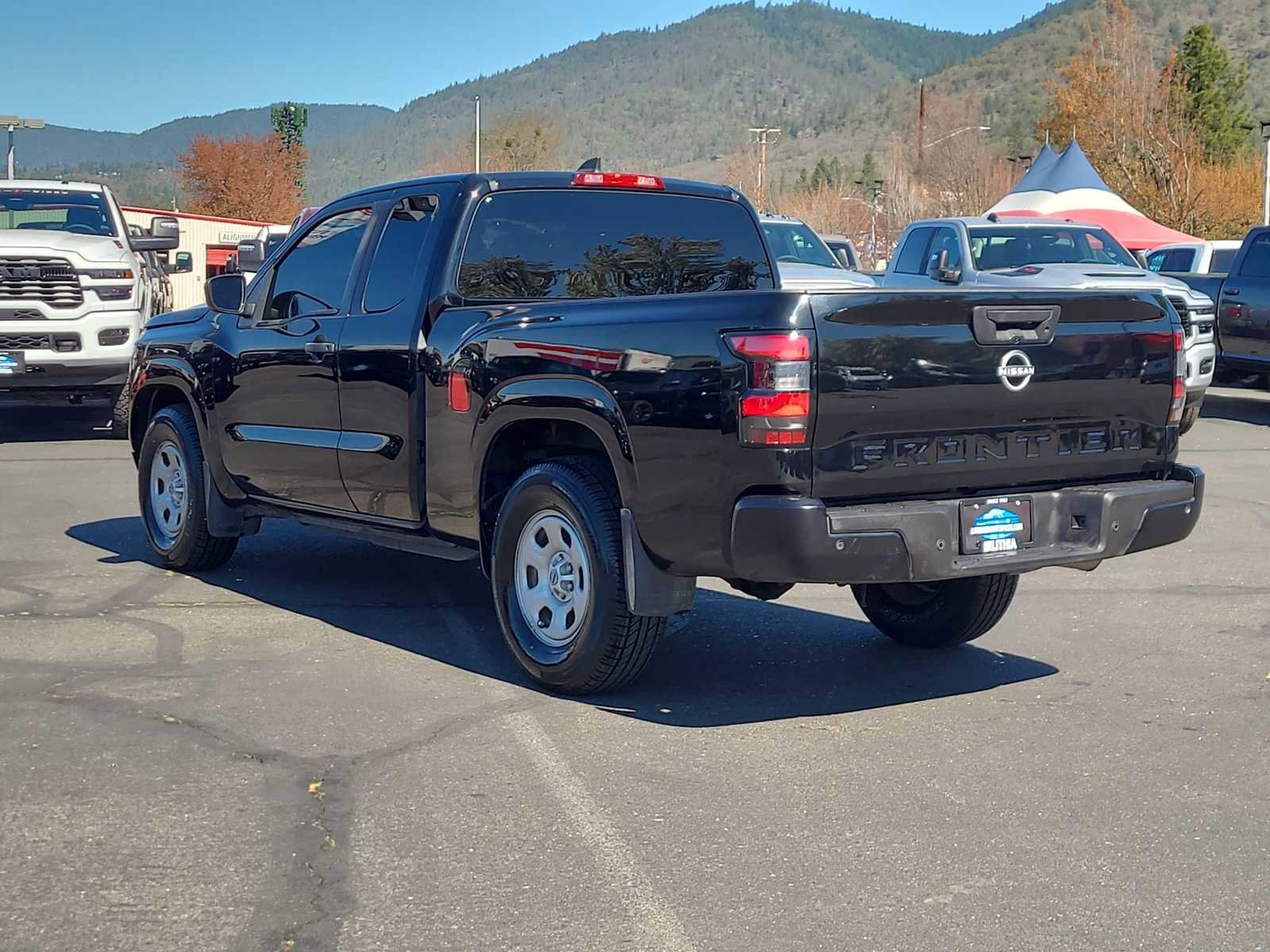 Used 2022 Nissan Frontier S w/ Technology Package image 12