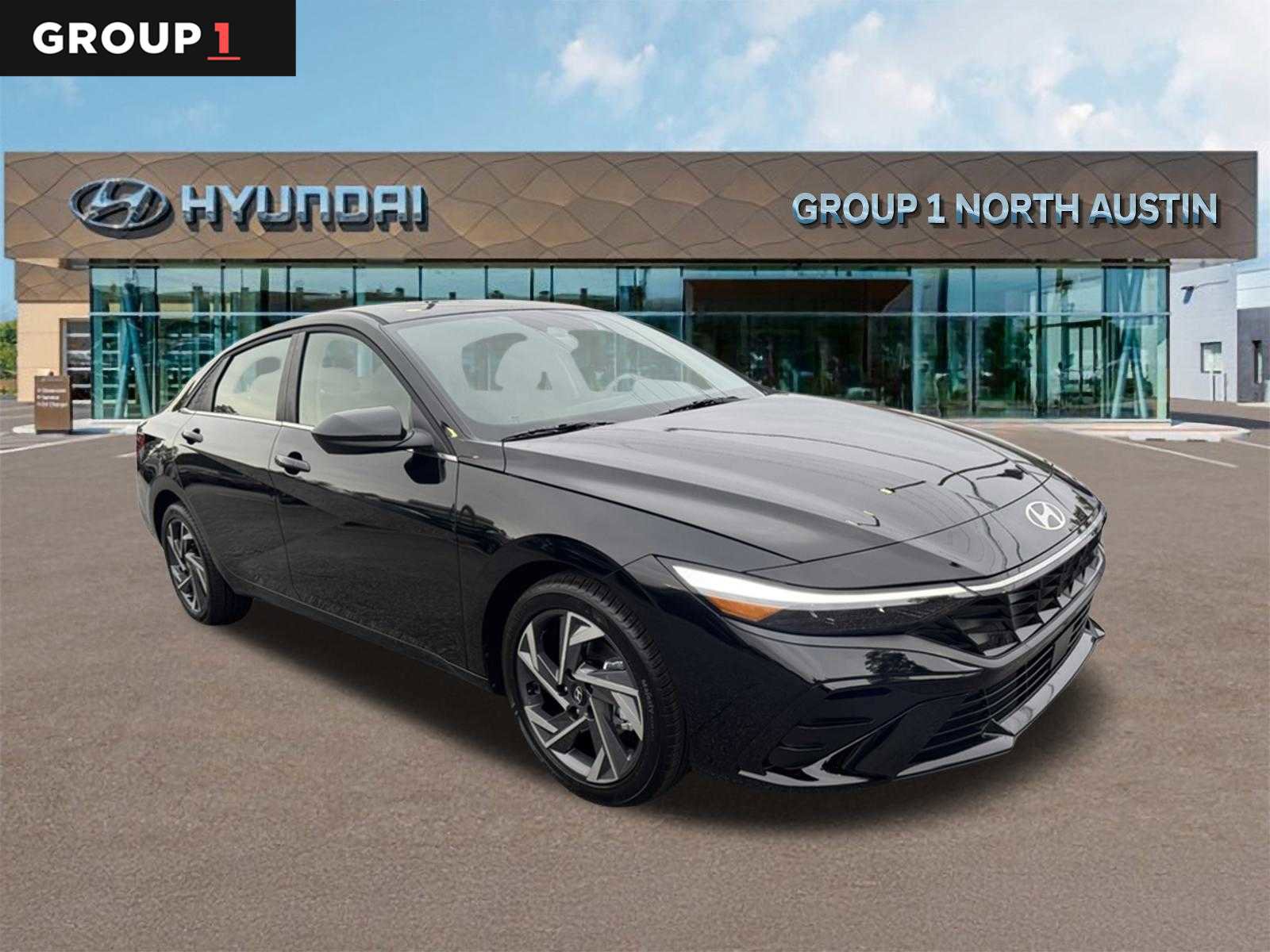 New 2025 Hyundai Elantra SEL w/ Cargo Package
