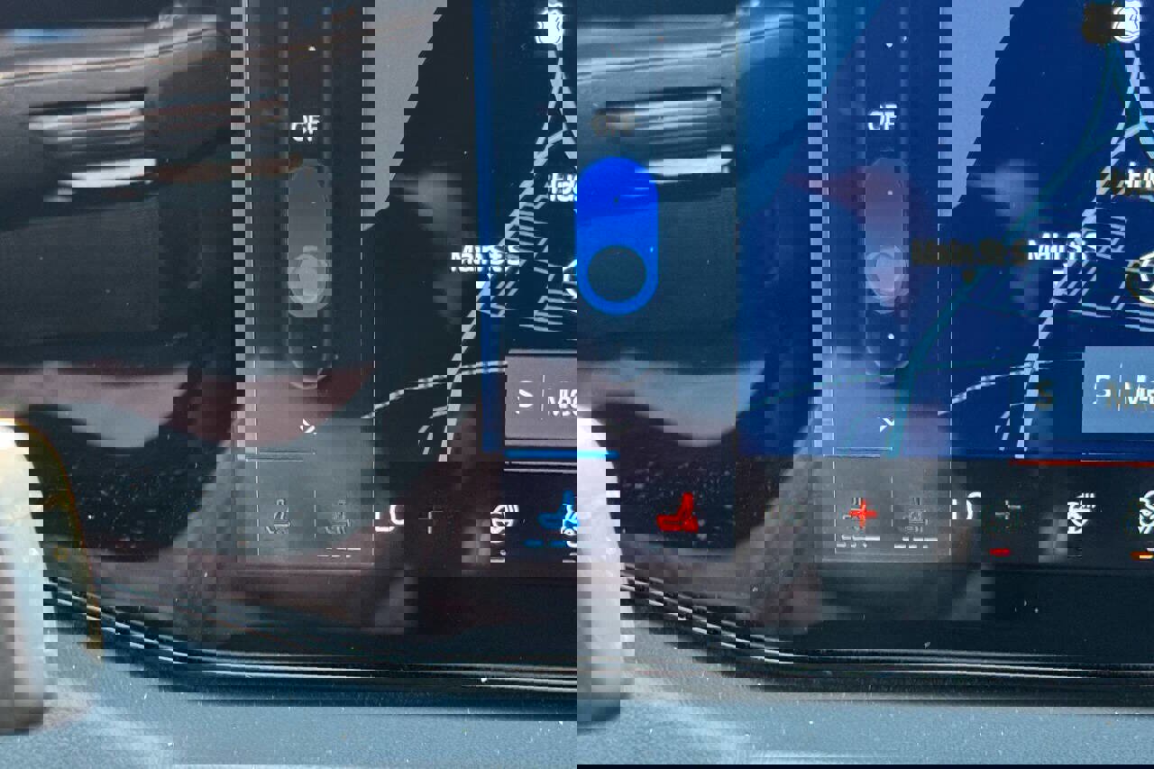 Used 2024 Ford Mustang GT Premium image 41