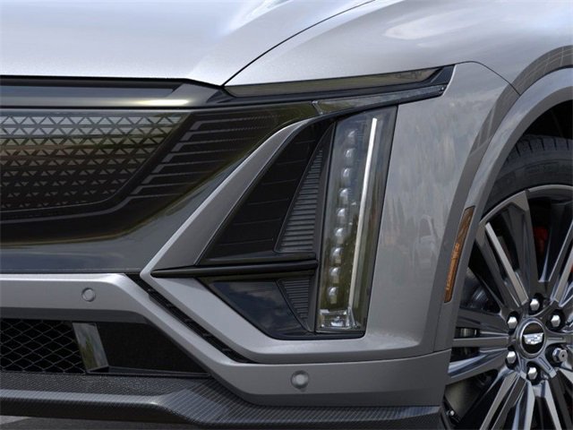 New 2026 Cadillac Lyriq V w/ Exterior Carbon Fiber Package image 10