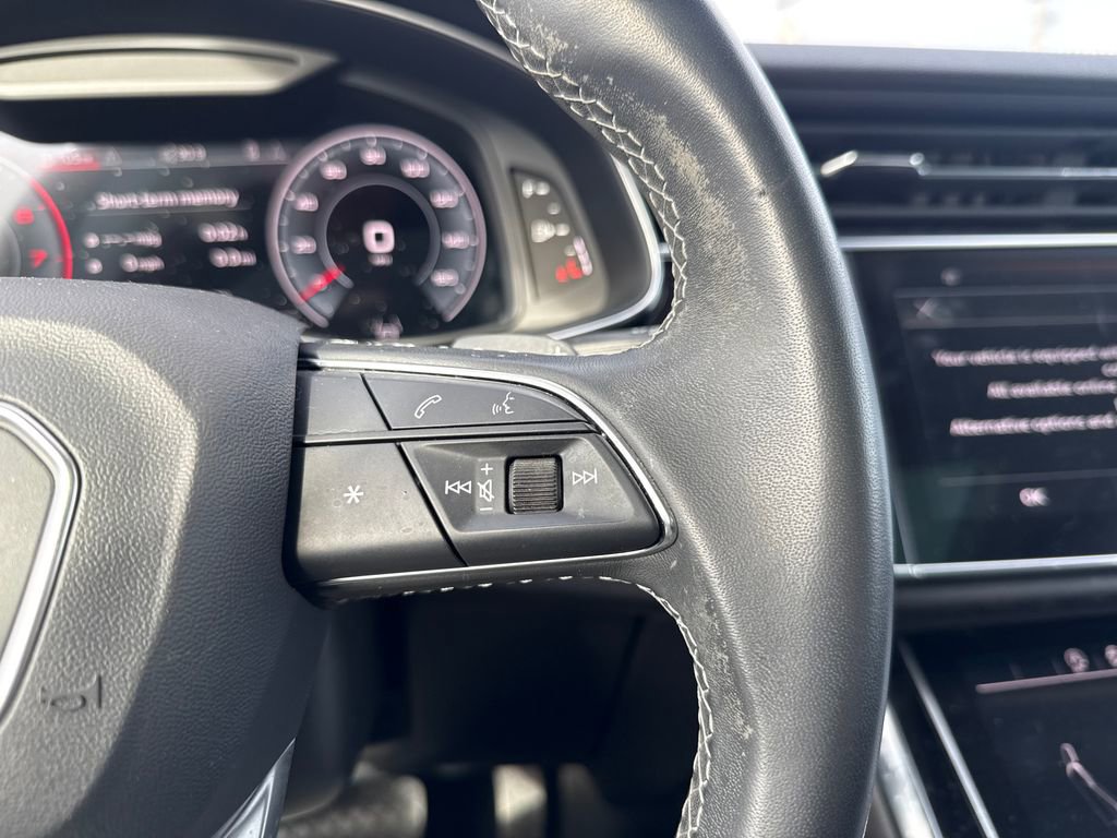 Used 2023 Audi Q8 Premium Plus w/ Premium Plus Package AWD/4WD image 18
